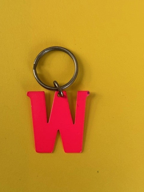 neon pink W vintage key chain holder