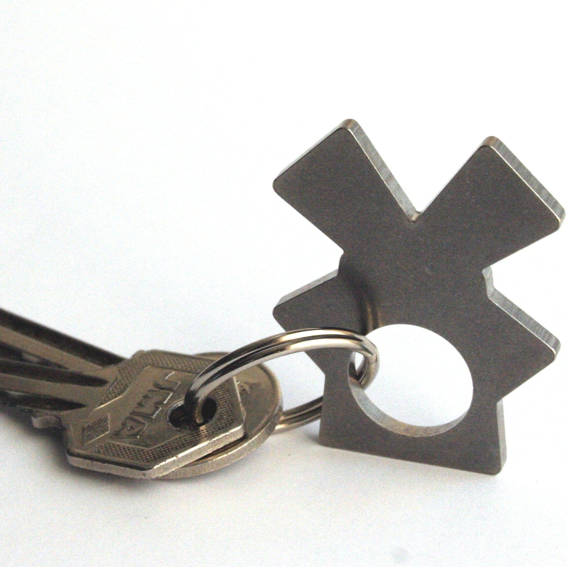 metal eco friendly recycled key chain of windmill 