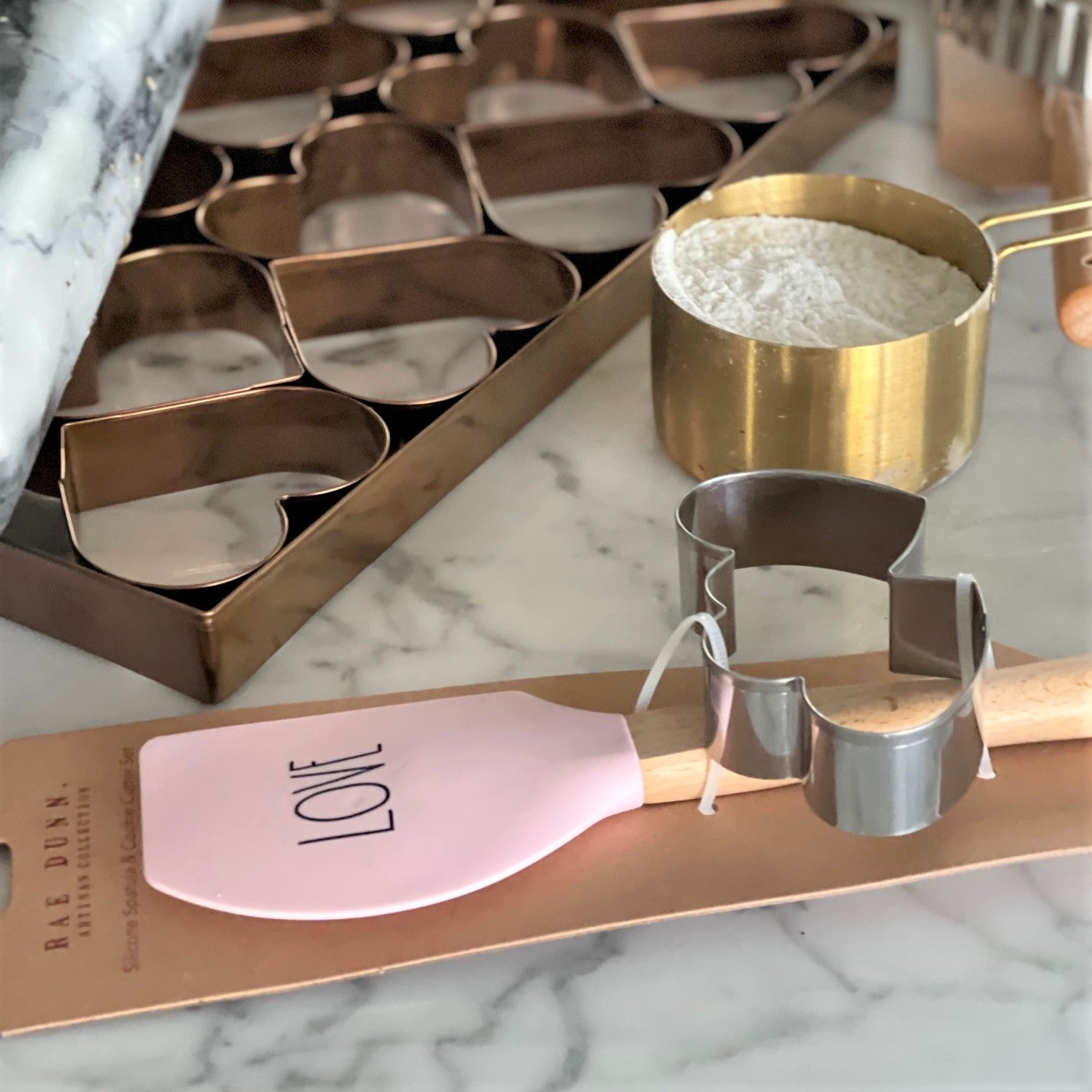 Rea Dunn valentine's day spatula with LOVE and cookie cutter