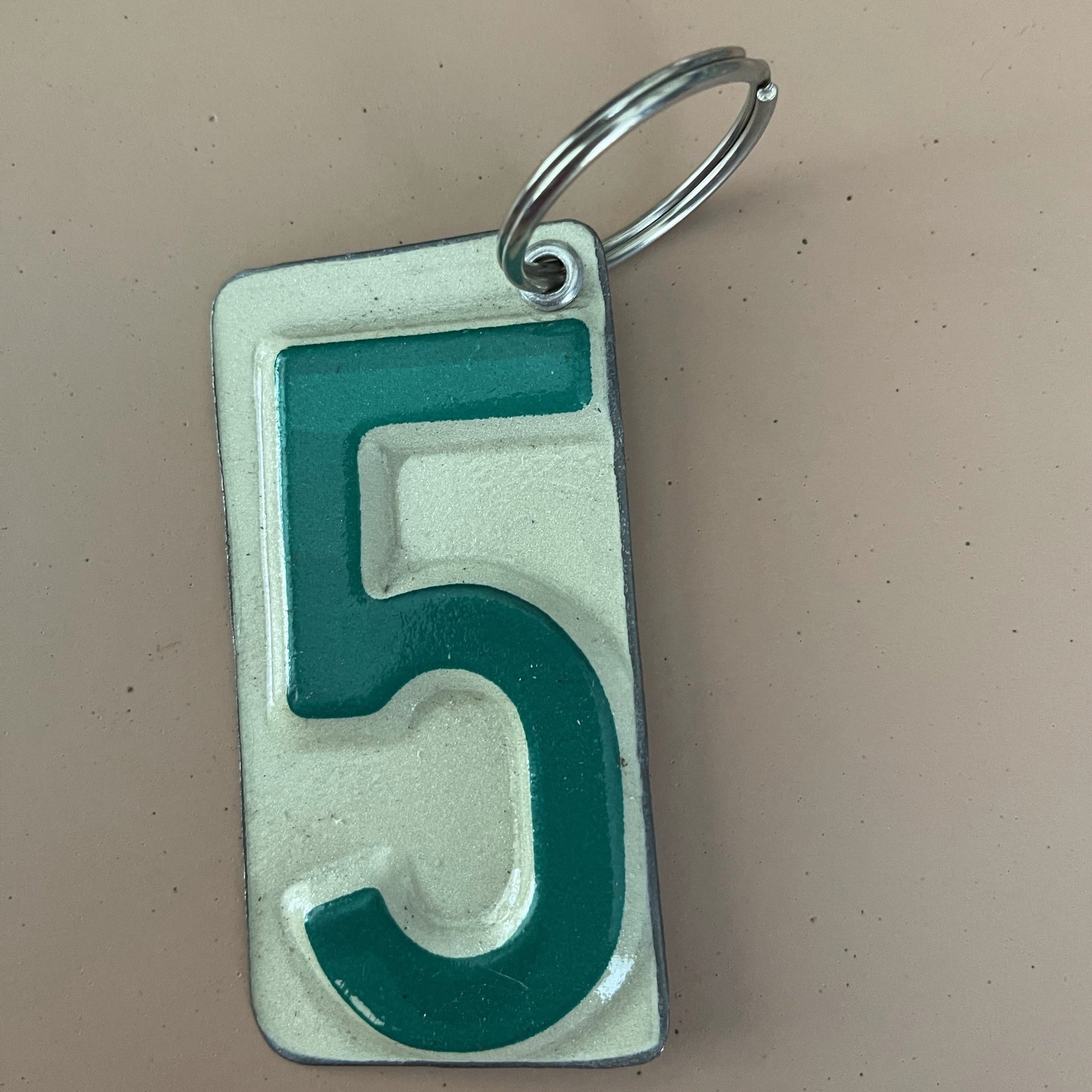 green  number 5 keychain from recycled license plate