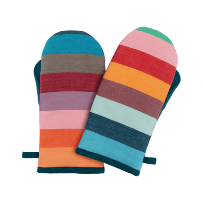 2 striped oven mitts with blue lining