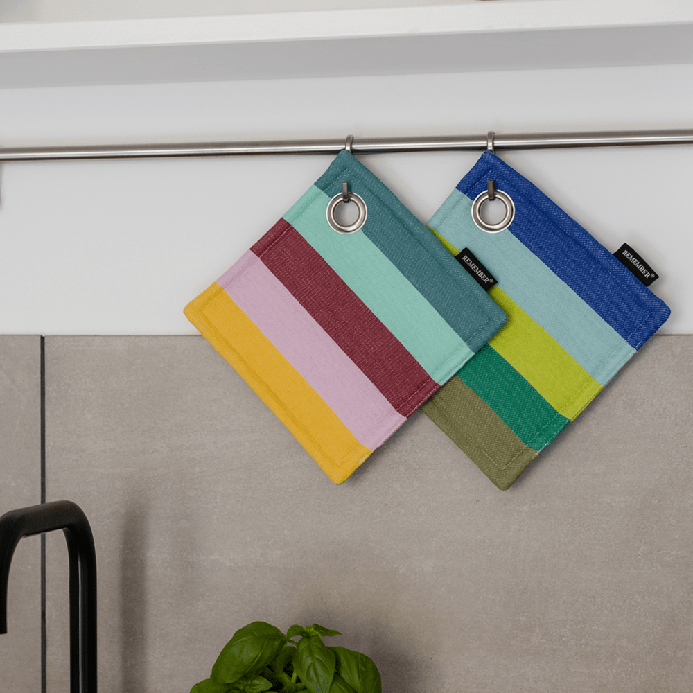 square striped cotton pot holders with hanging eye